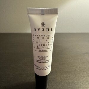 Avant Skincare Hyalu Replenish Lip Balm Full Size 10 ml .34 oz NEW